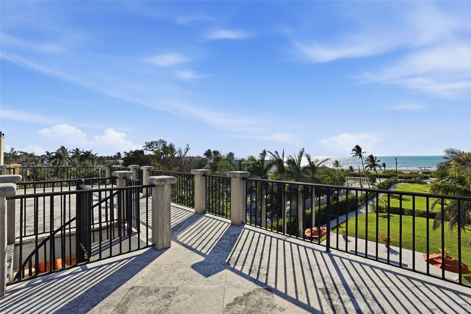 Image 15 of 44 For 16205 Captiva Drive