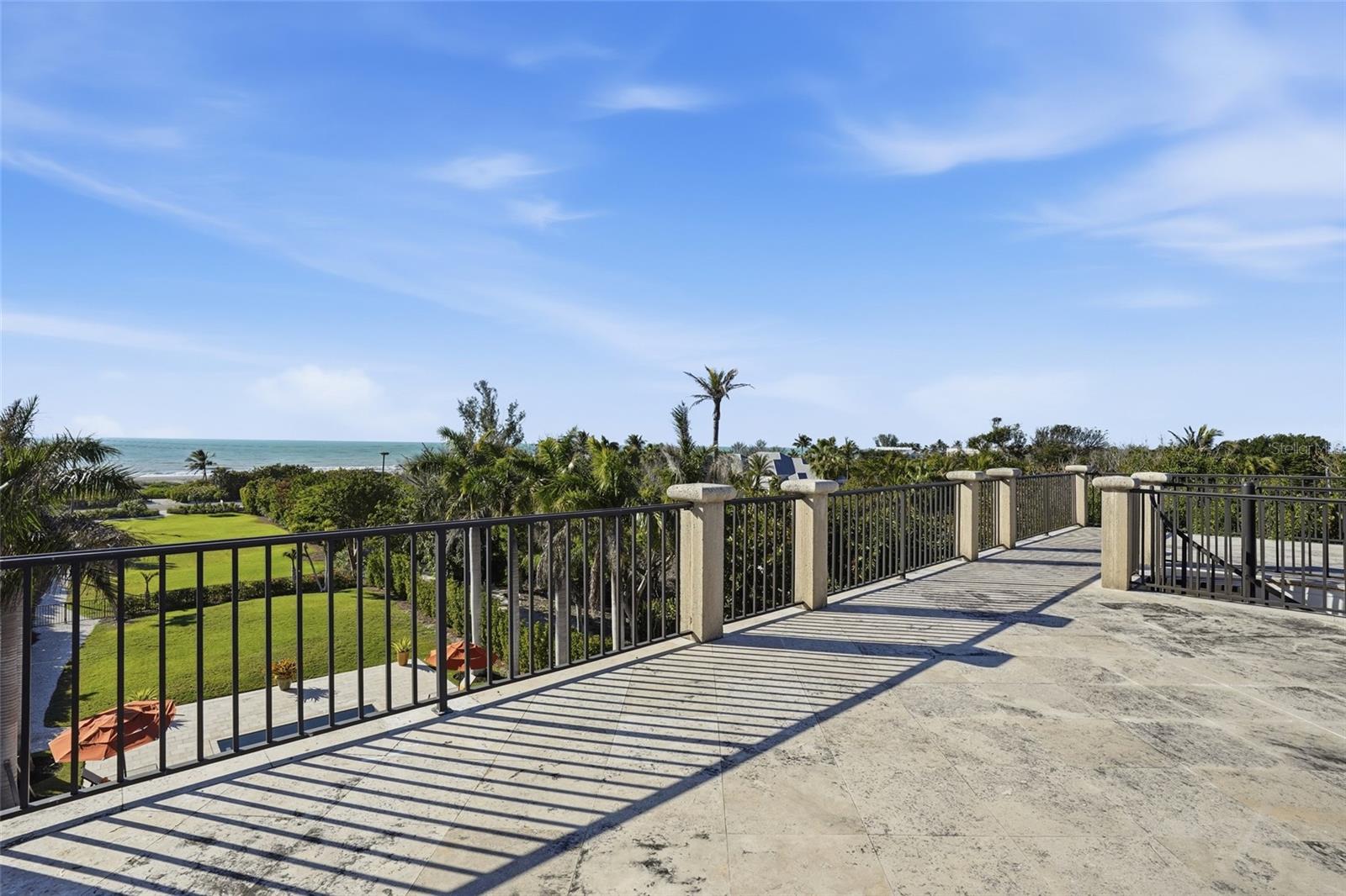 Image 16 of 44 For 16205 Captiva Drive