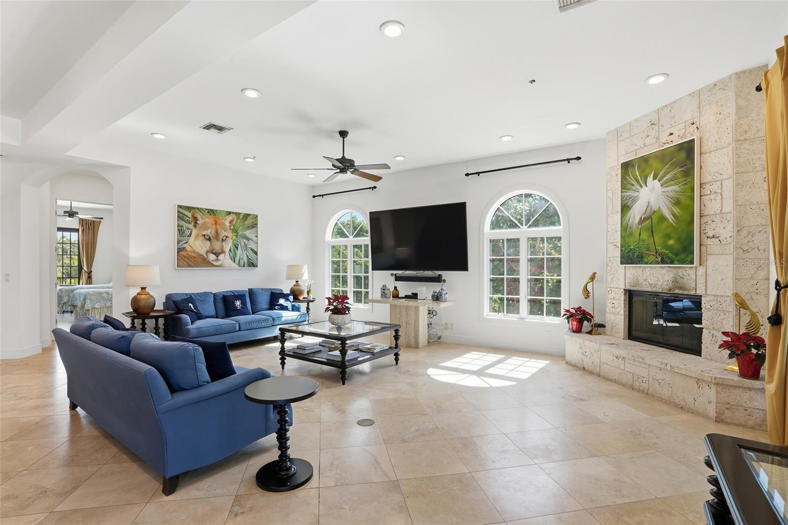Image 20 of 44 For 16205 Captiva Drive