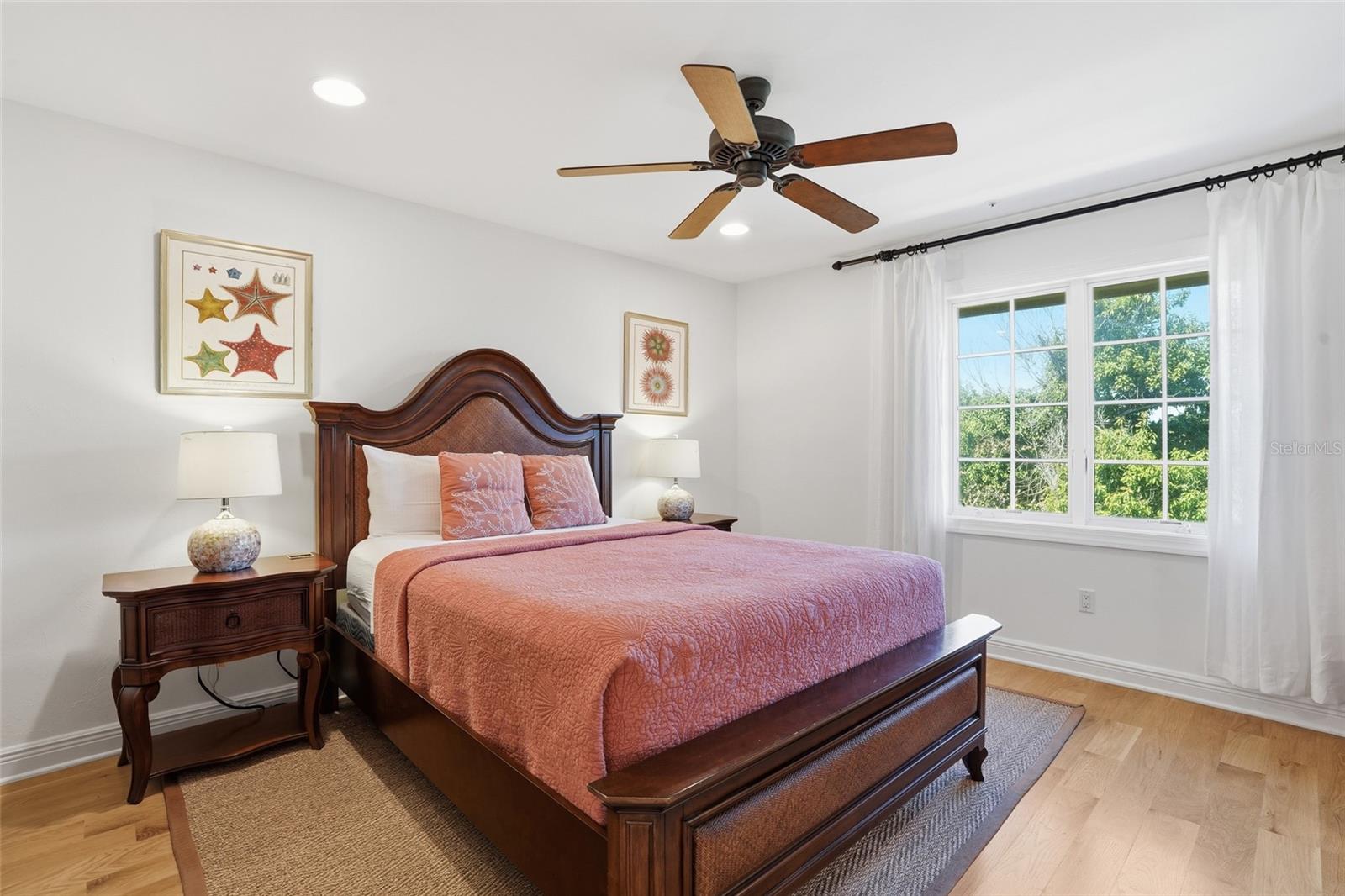 Image 30 of 44 For 16205 Captiva Drive