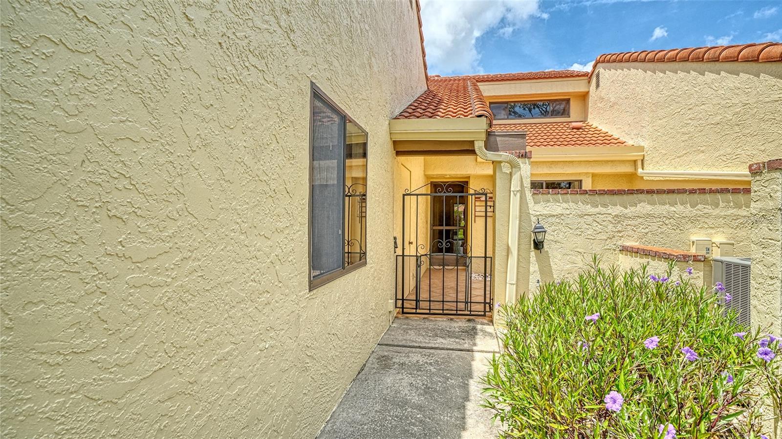 Image 2 of 74 For 5294 Huntingwood Court 59