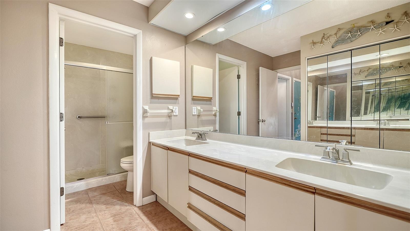 Image 20 of 74 For 5294 Huntingwood Court 59