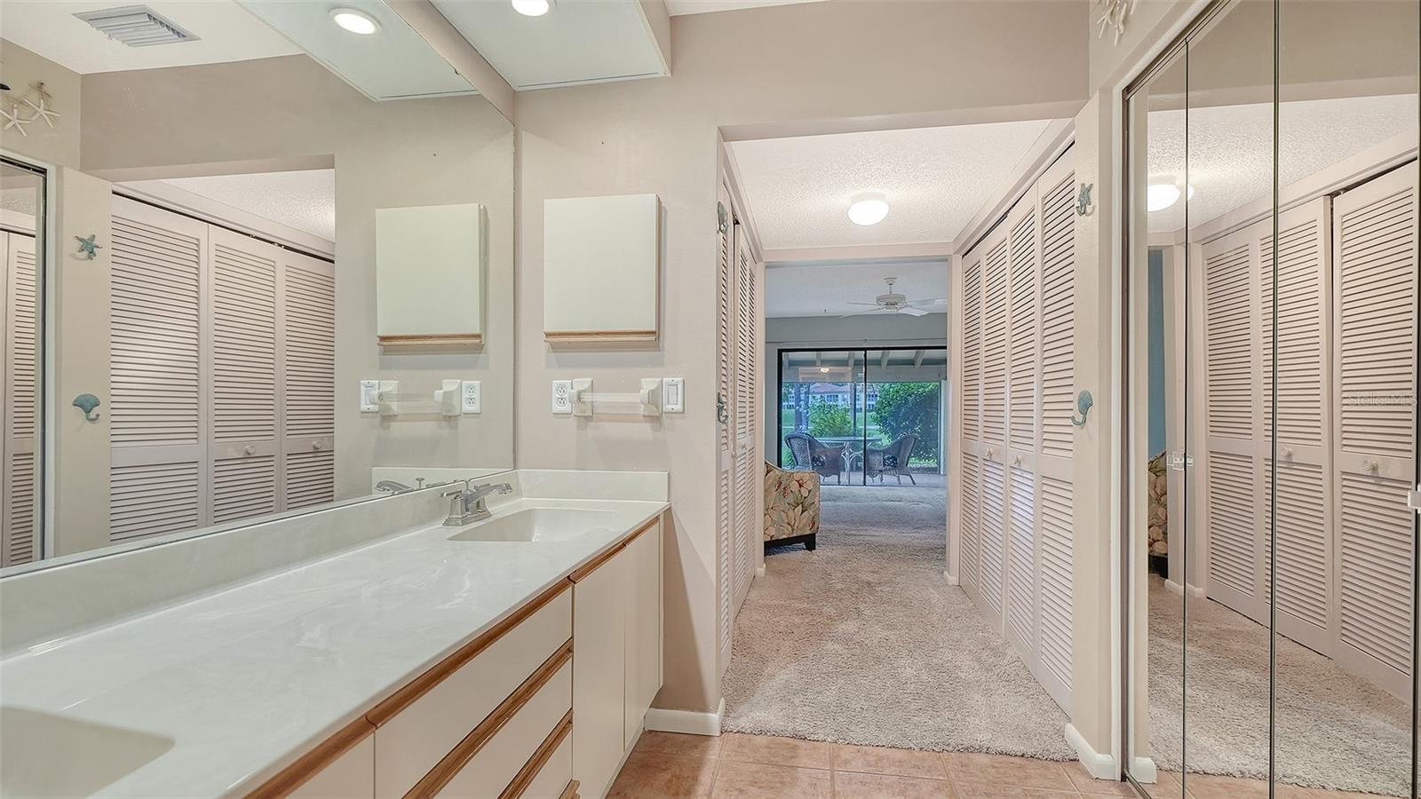 Image 22 of 74 For 5294 Huntingwood Court 59