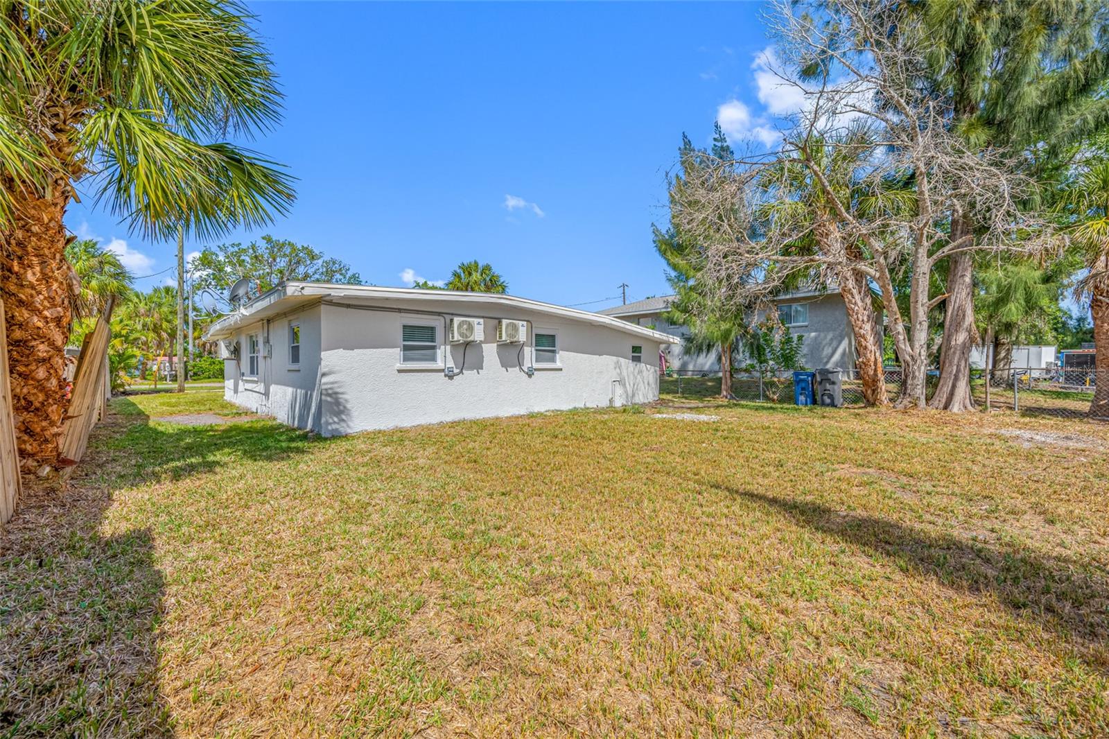 Image 39 of 67 For 6908 11th Avenue E