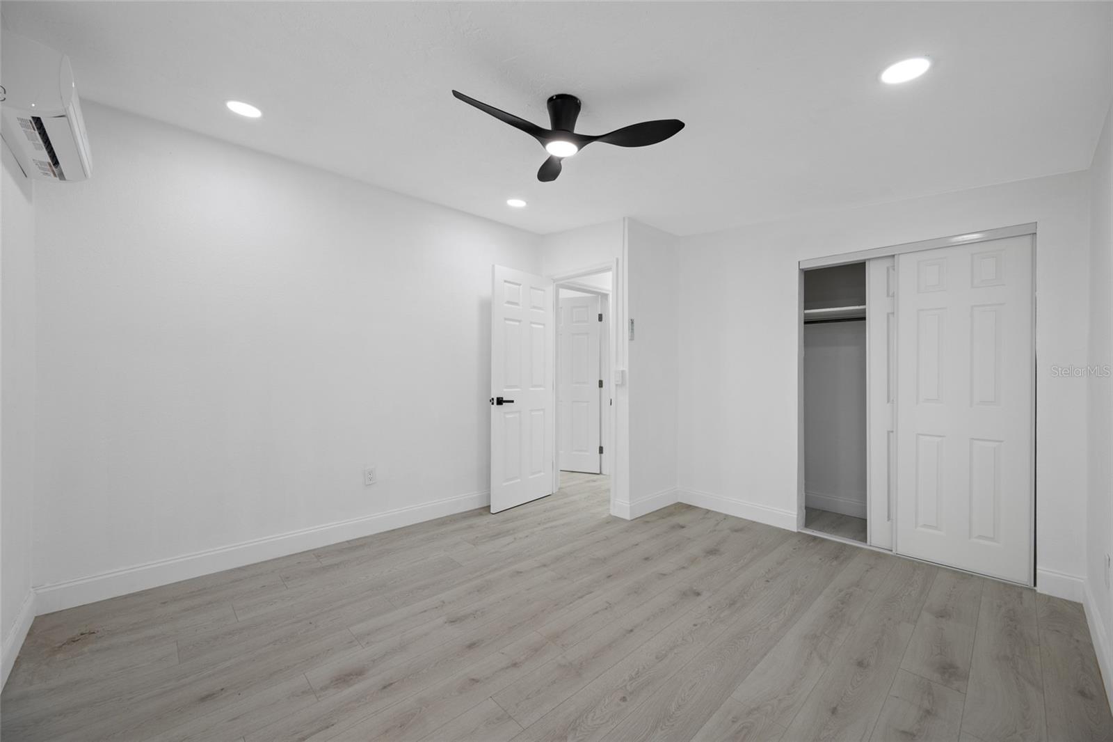 Image 62 of 67 For 6908 11th Avenue E