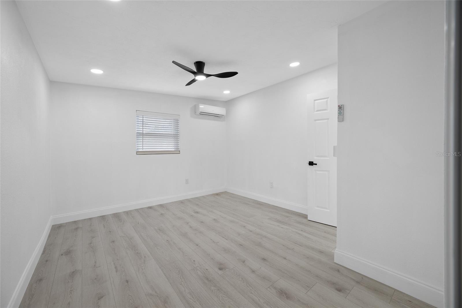 Image 63 of 67 For 6908 11th Avenue E