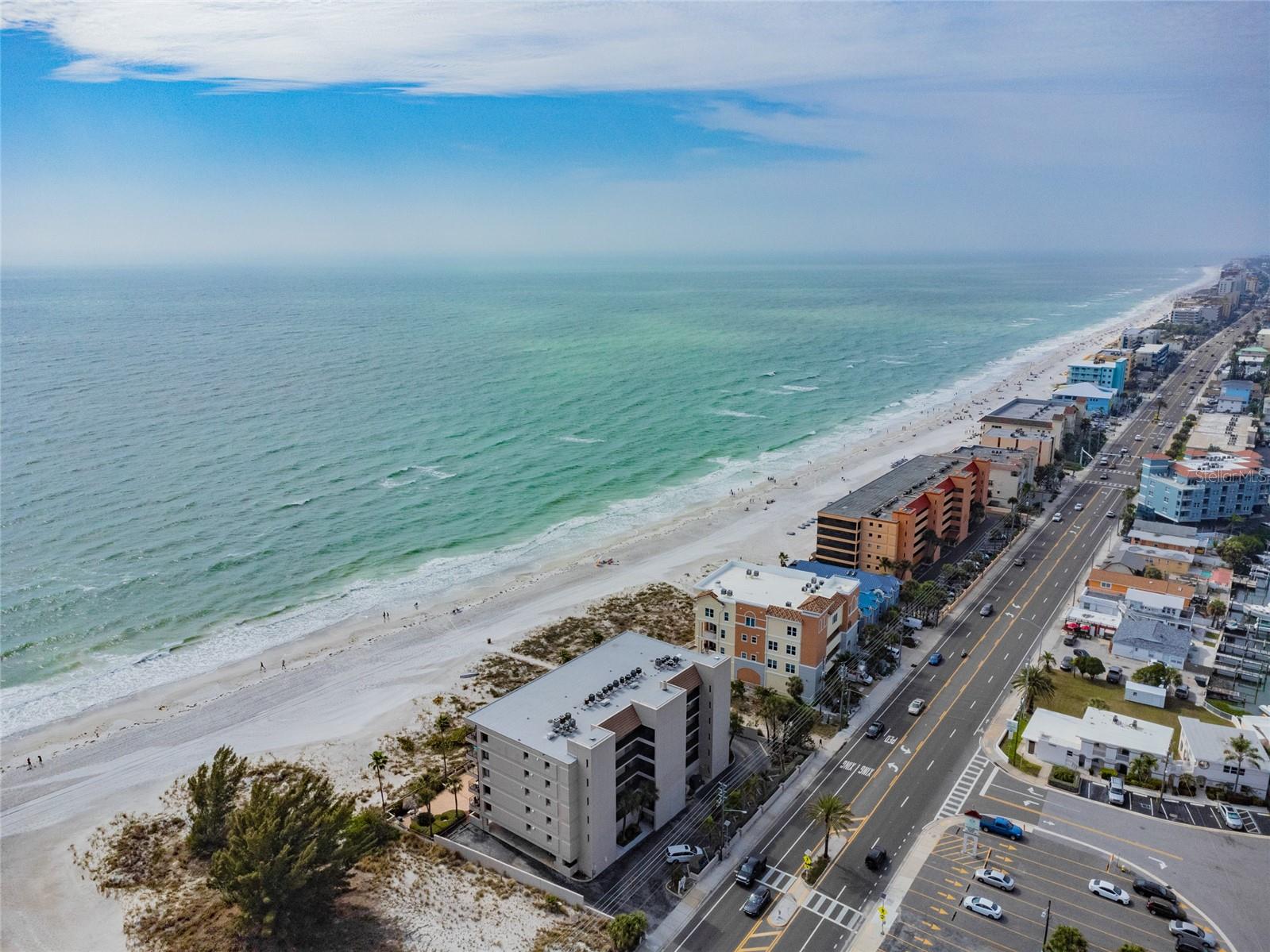 Image 43 of 44 For 13650 Gulf Boulevard 402
