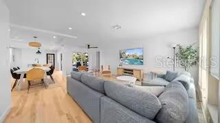 Image 7 of 29 For 10436 Silhavy Drive