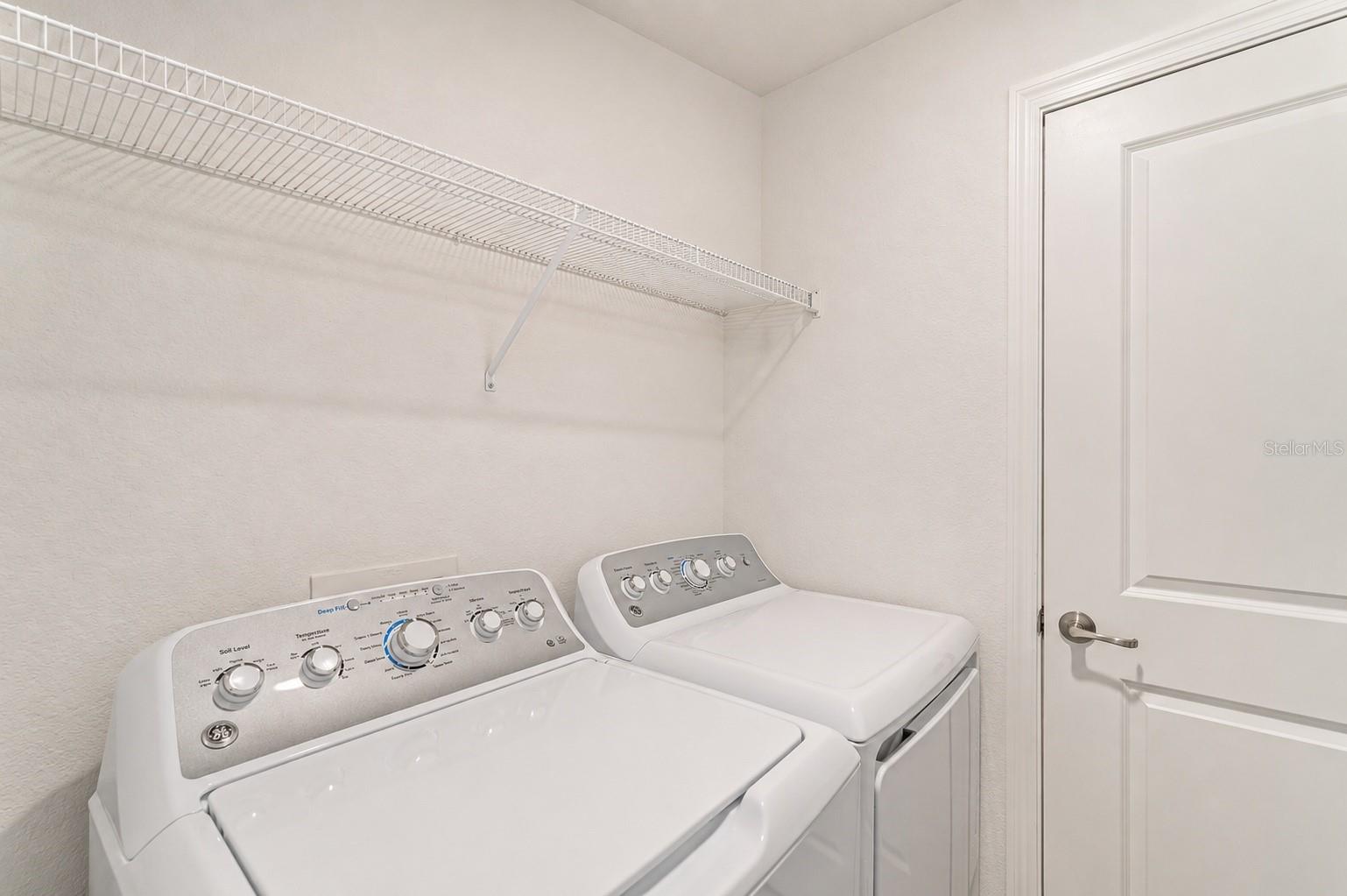 Image 19 of 26 For 5687 Honore Avenue 411