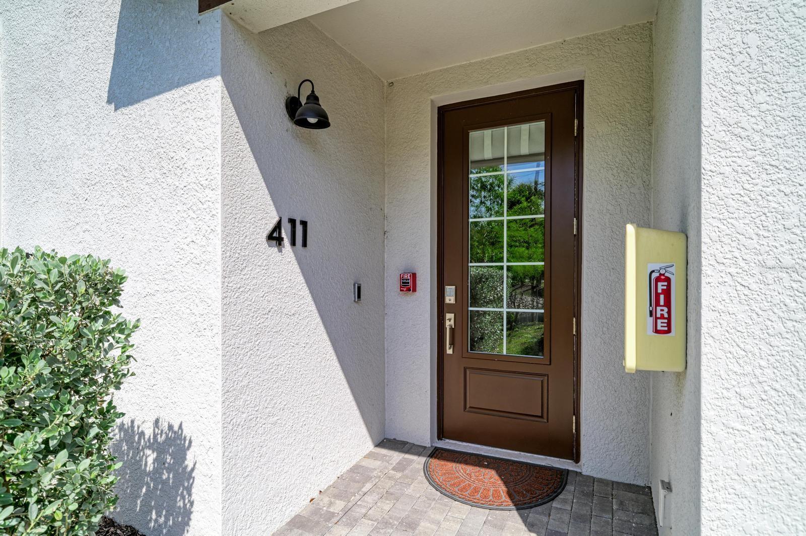 Image 2 of 26 For 5687 Honore Avenue 411
