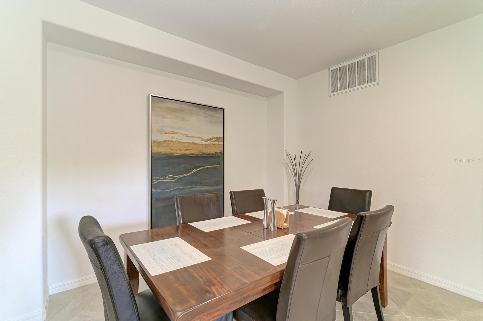 Image 8 of 26 For 5687 Honore Avenue 411