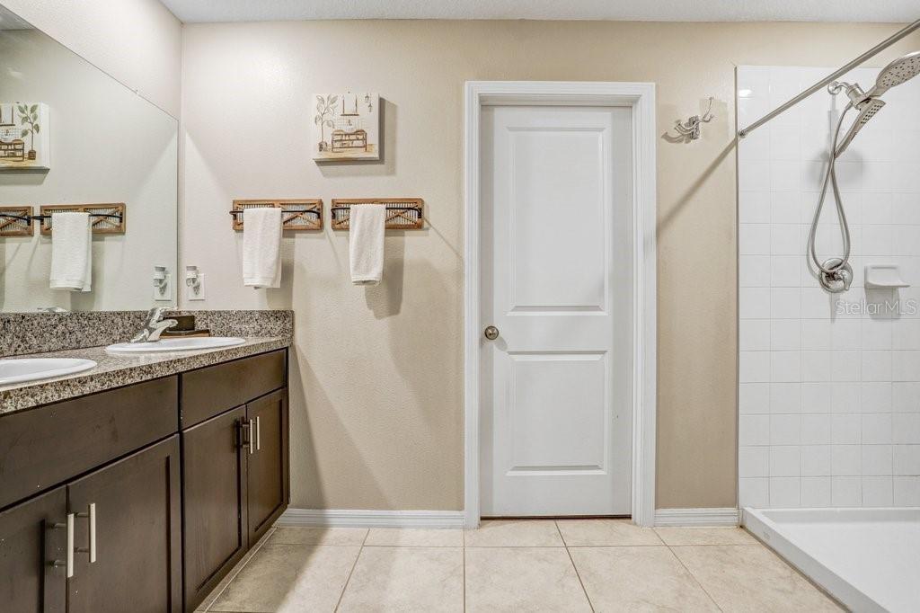 Image 27 of 46 For 5426 Rainwood Meadows Drive