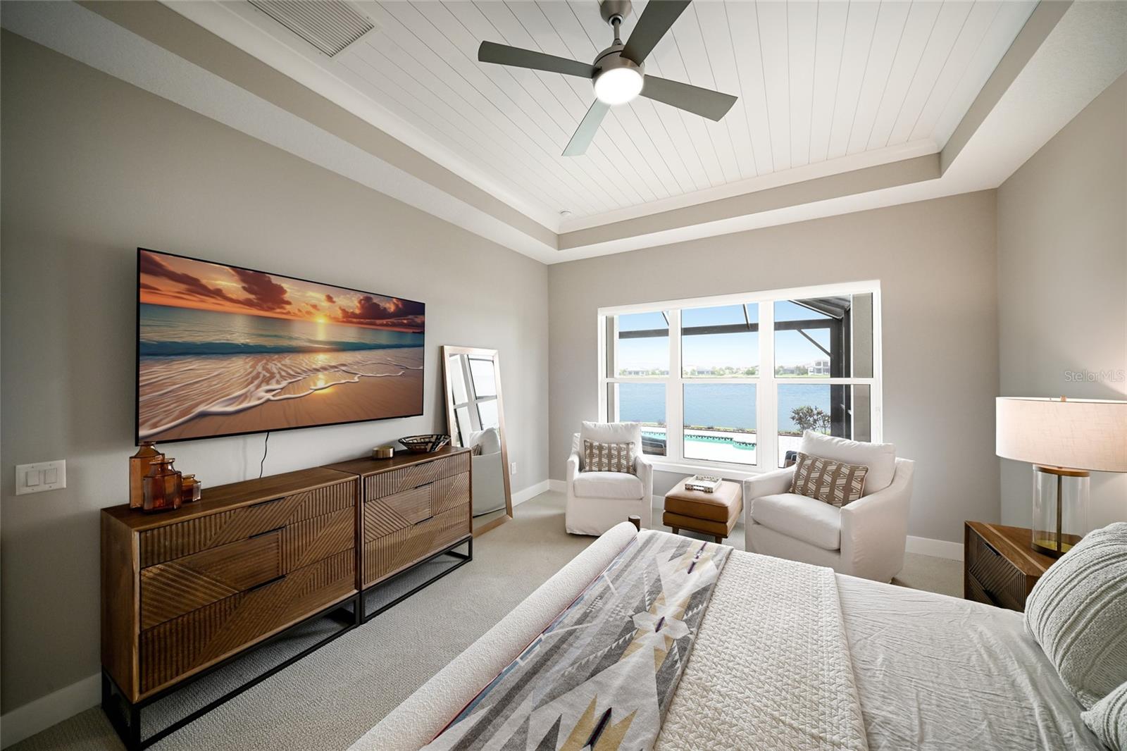 Image 17 of 80 For 8092 Grande Shores Drive