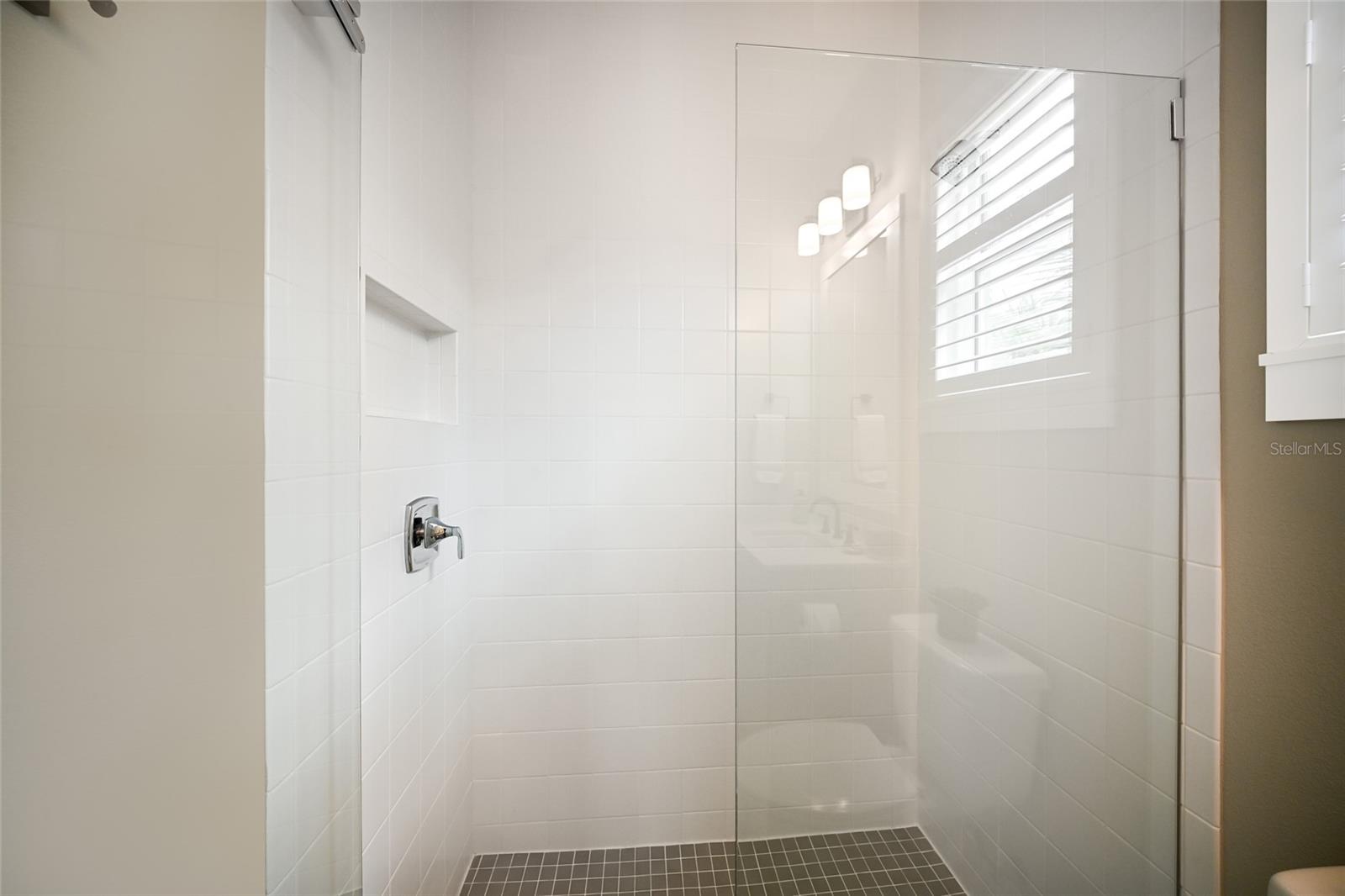 Image 31 of 80 For 8092 Grande Shores Drive