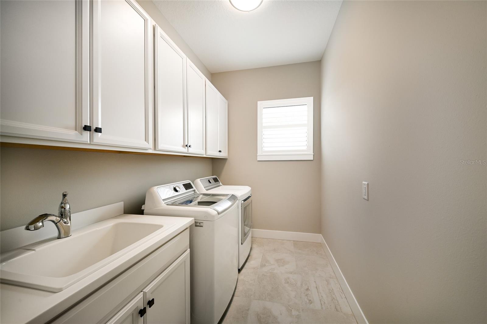 Image 33 of 80 For 8092 Grande Shores Drive