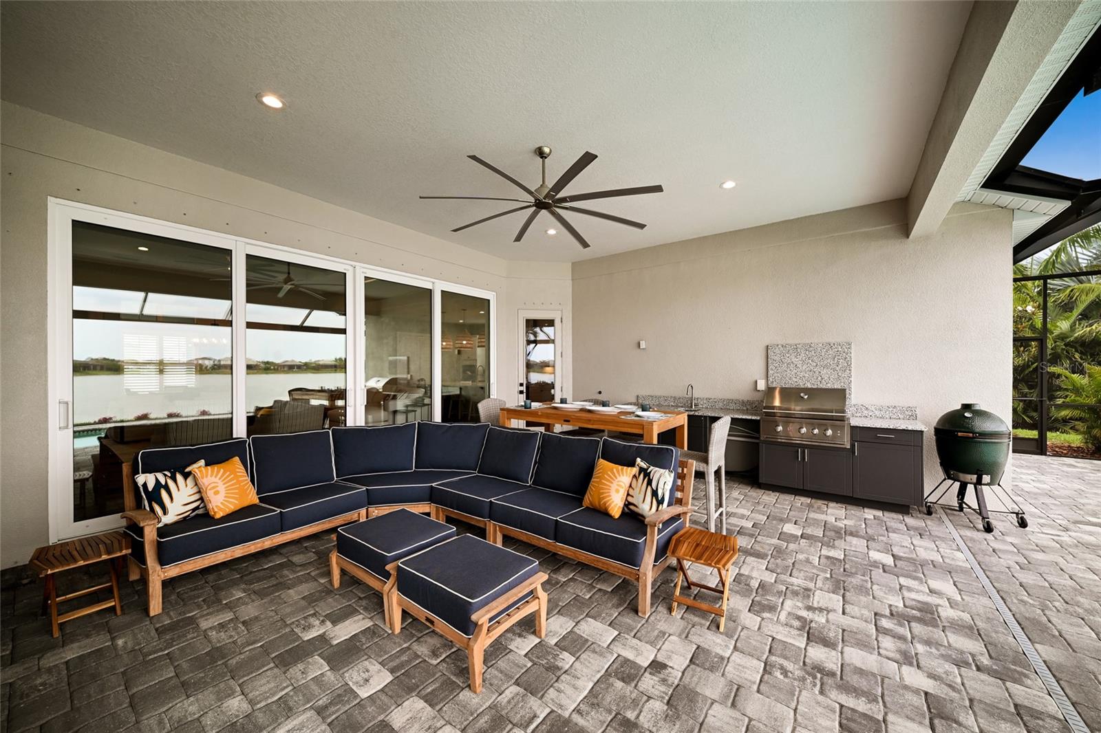 Image 37 of 80 For 8092 Grande Shores Drive