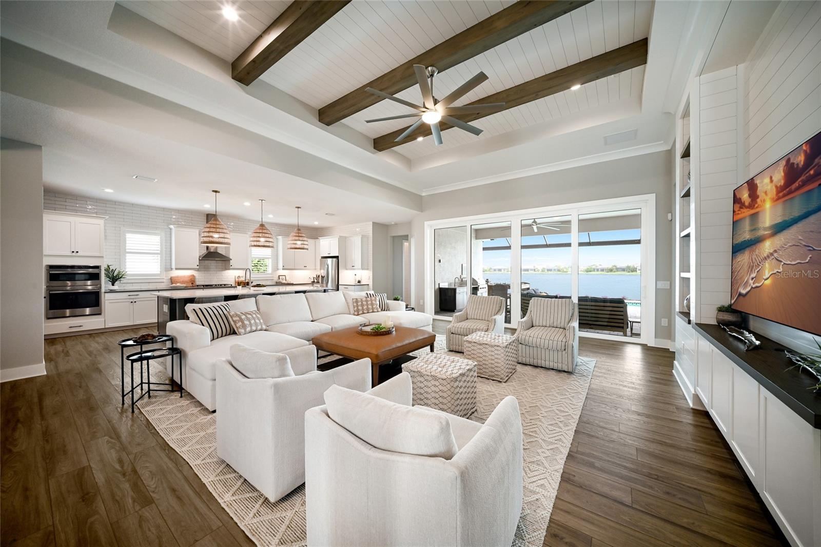 Image 4 of 80 For 8092 Grande Shores Drive