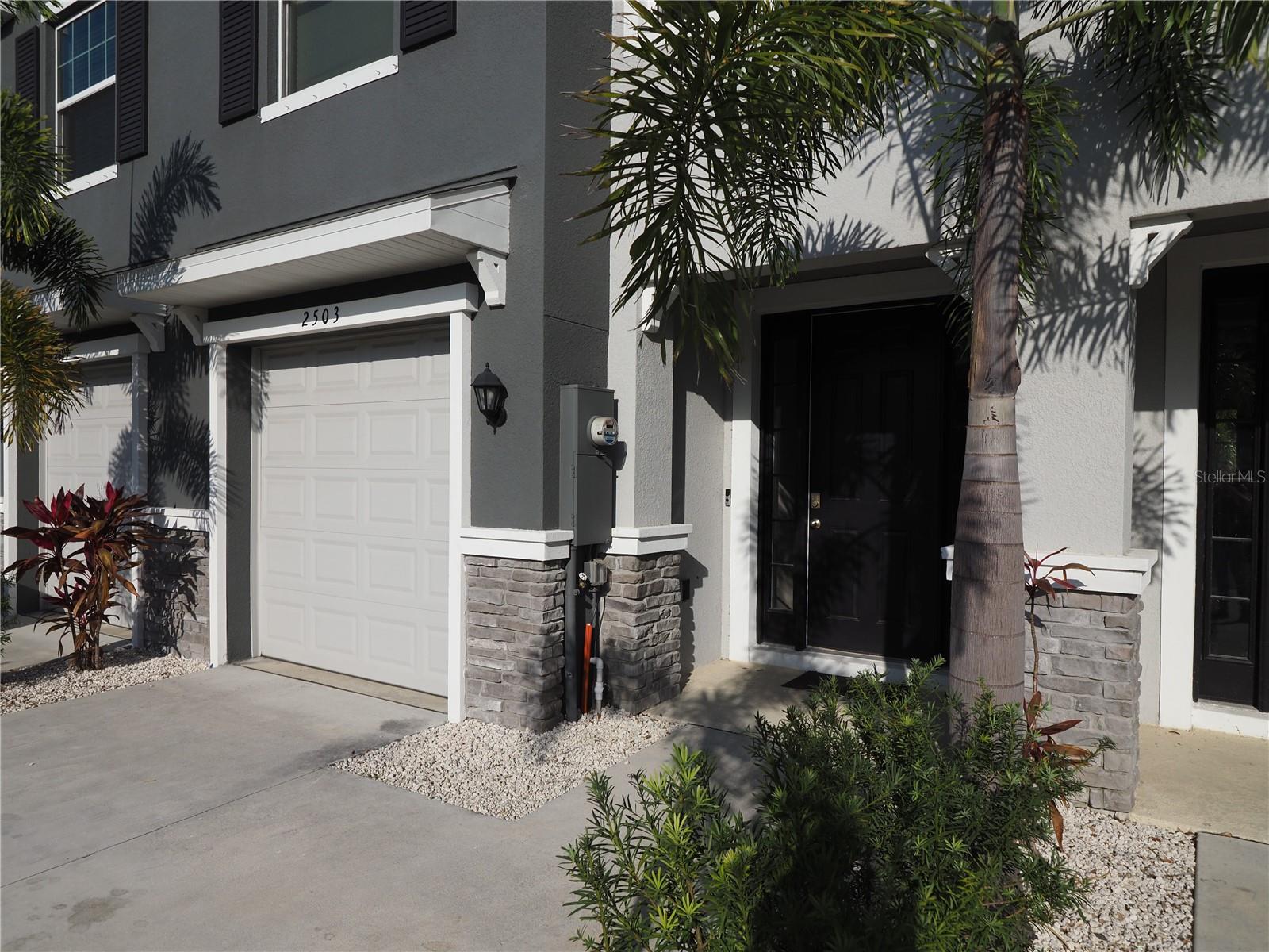 Image 2 of 25 For 2503 Midnight Pearl Drive