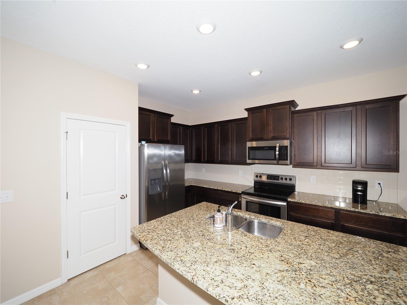 Image 4 of 25 For 2503 Midnight Pearl Drive