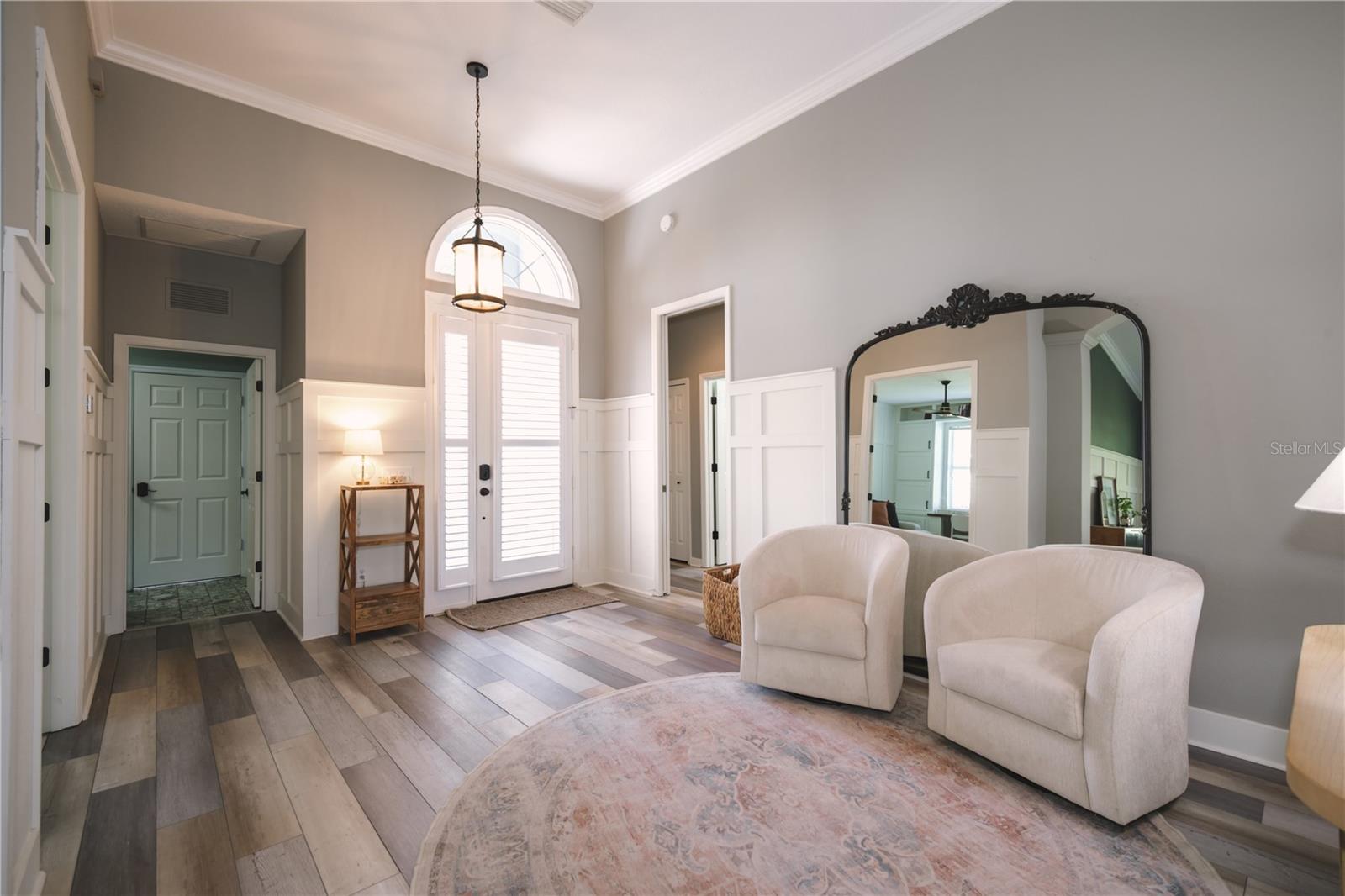 Image 4 of 46 For 5546 Whitehead Street