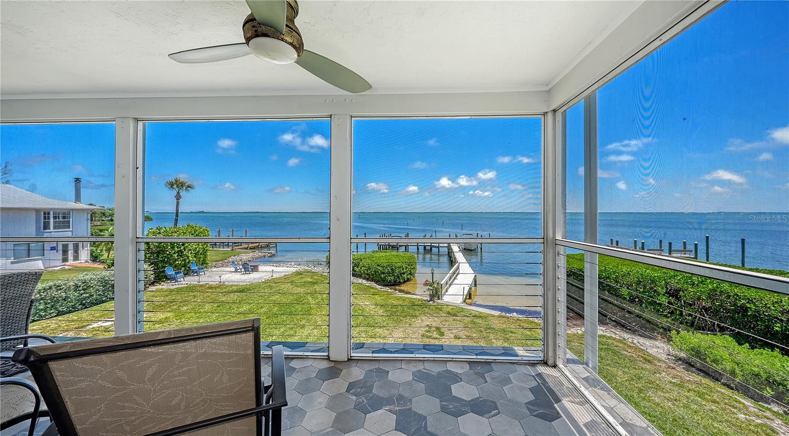 Image 9 of 45 For 5320 Gulf Of Mexico Drive 101