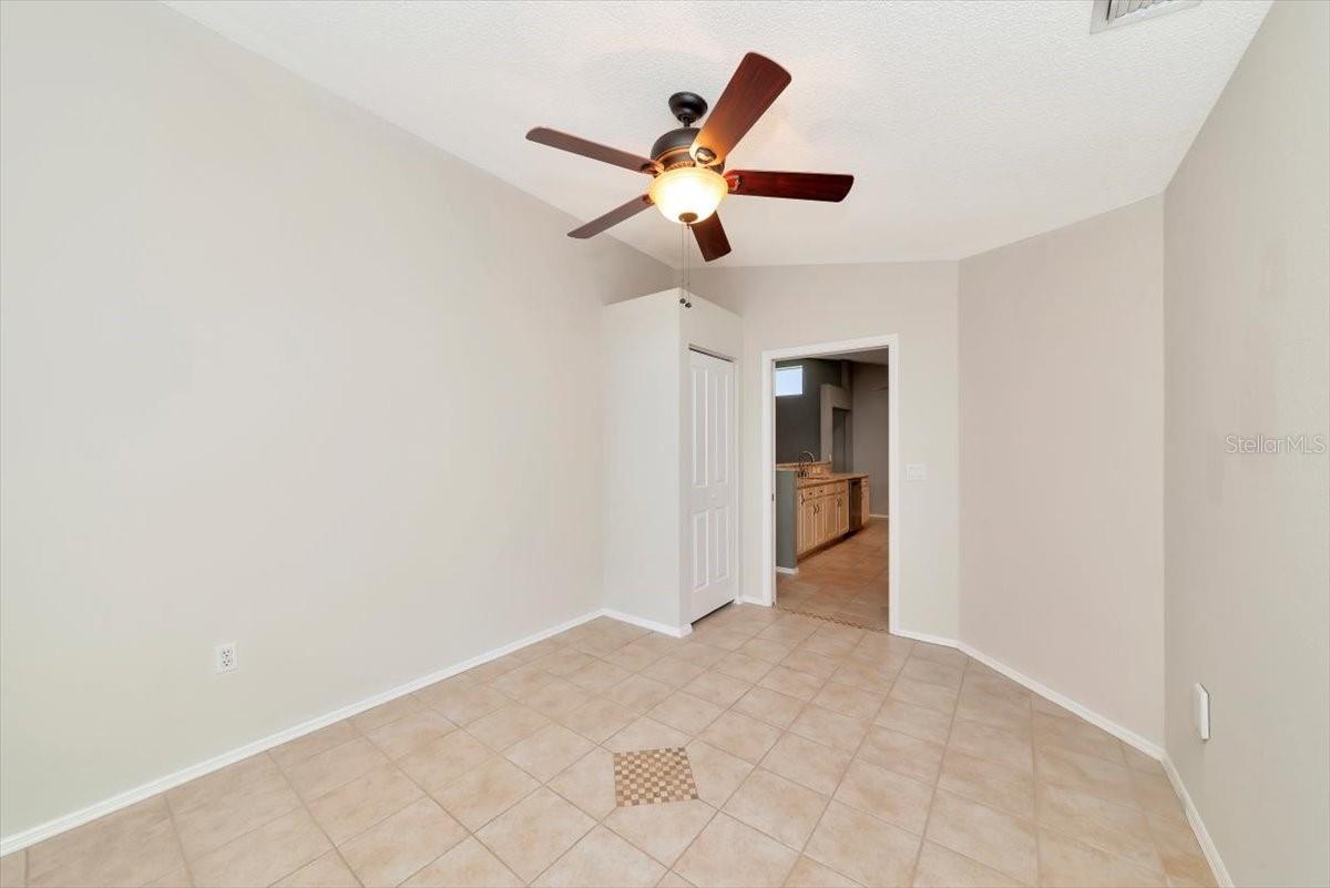 Image 30 of 55 For 4734 Raintree Street Circle E