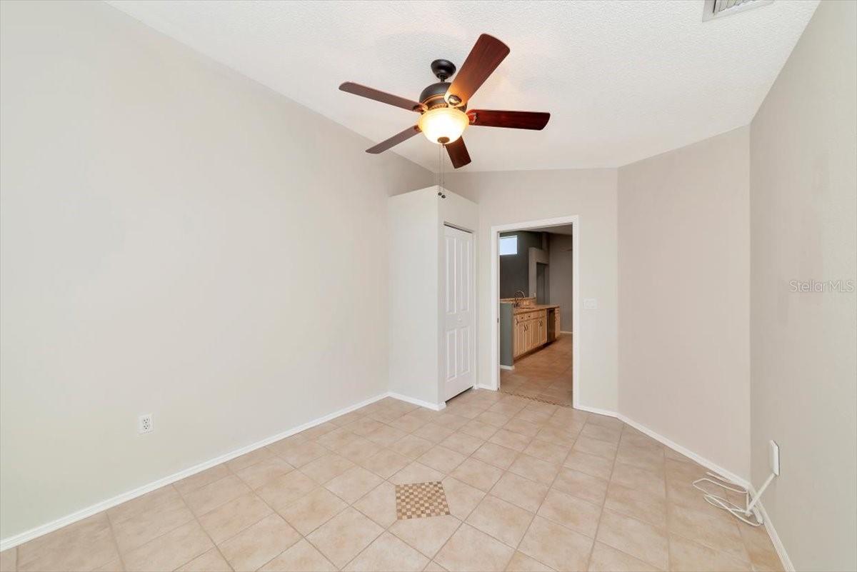 Image 31 of 55 For 4734 Raintree Street Circle E