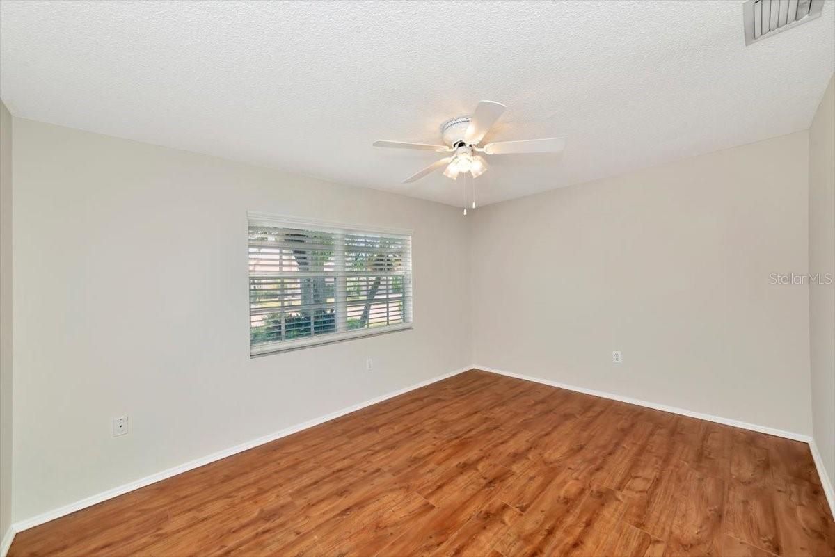 Image 32 of 55 For 4734 Raintree Street Circle E