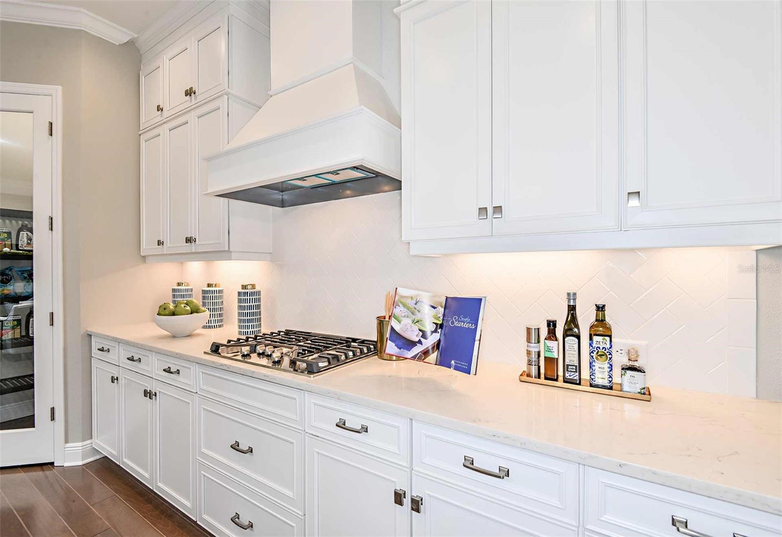 Image 6 of 39 For 12589 Meribel Street