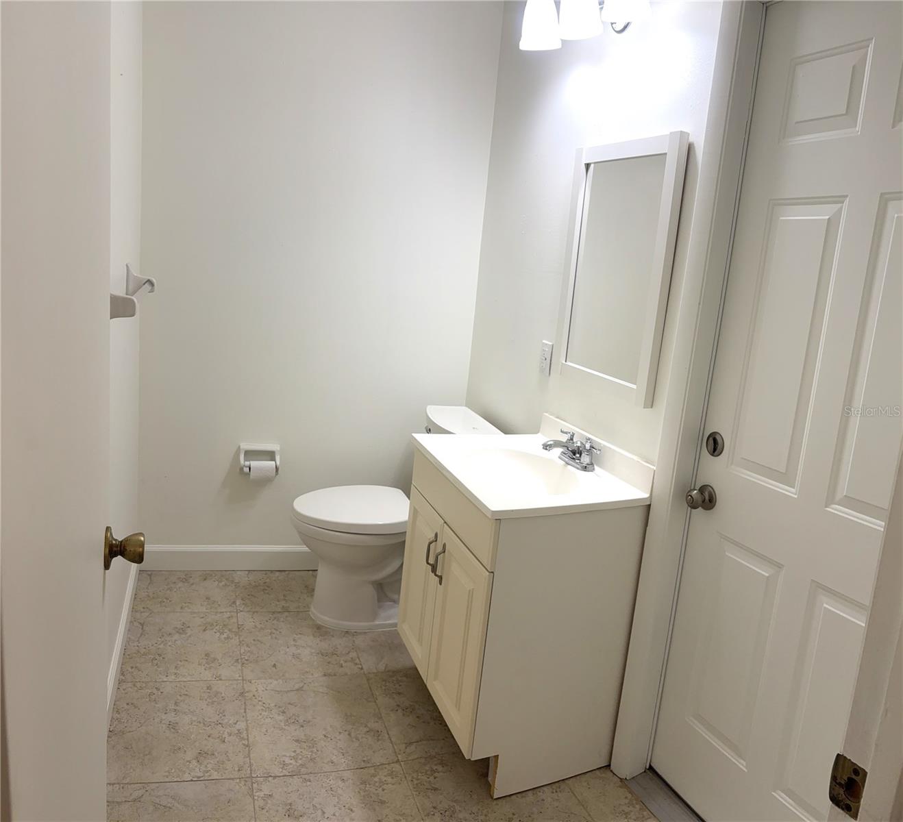Image 17 of 35 For 1280 Covey Court