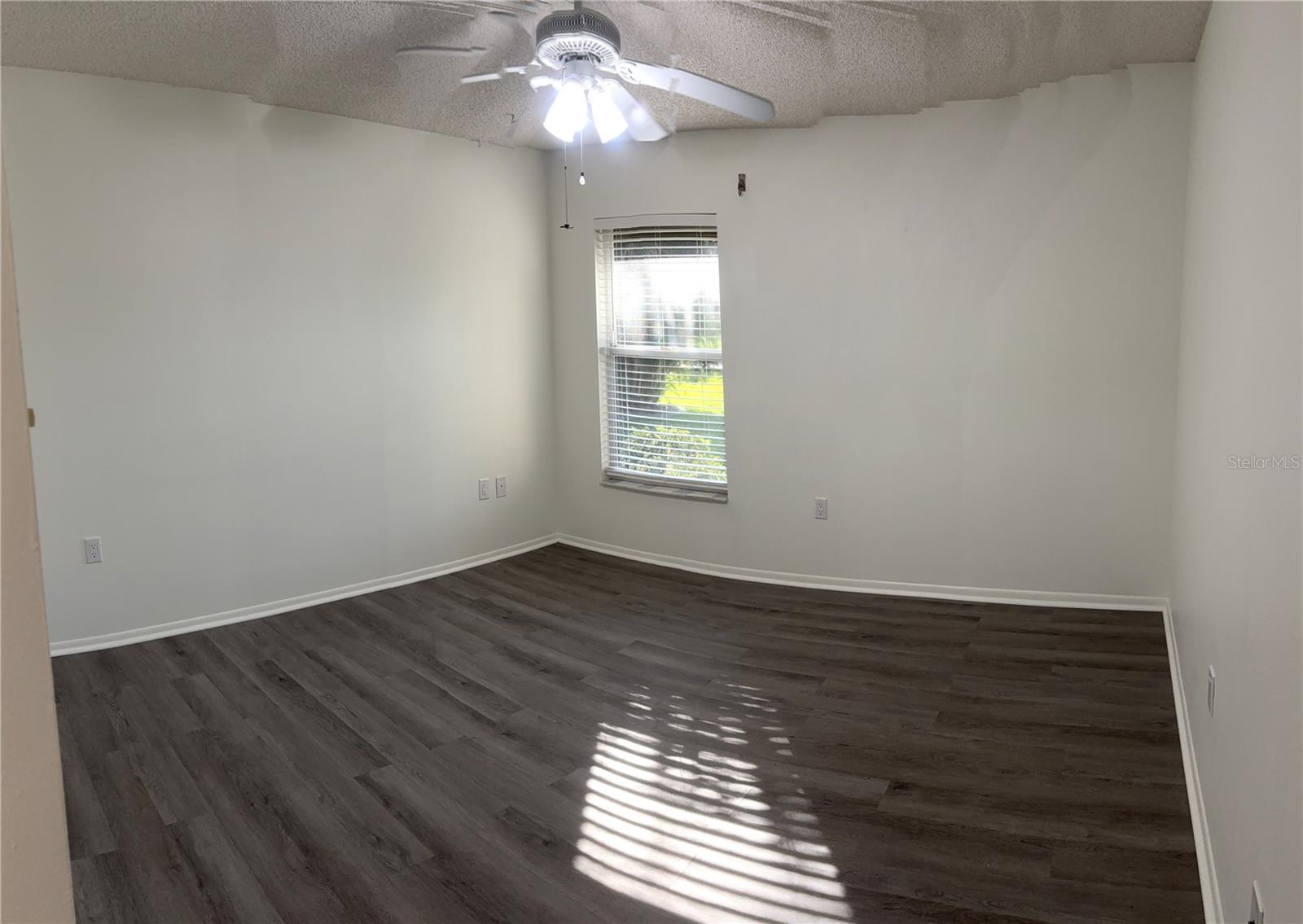 Image 26 of 35 For 1280 Covey Court