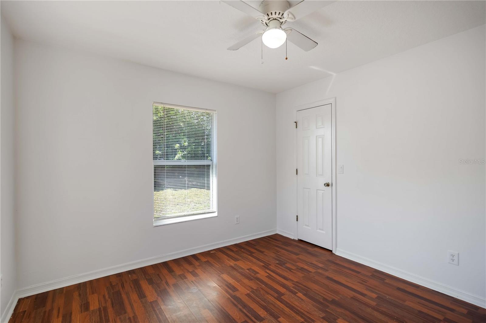 Image 24 of 30 For 6214 35th Avenue E