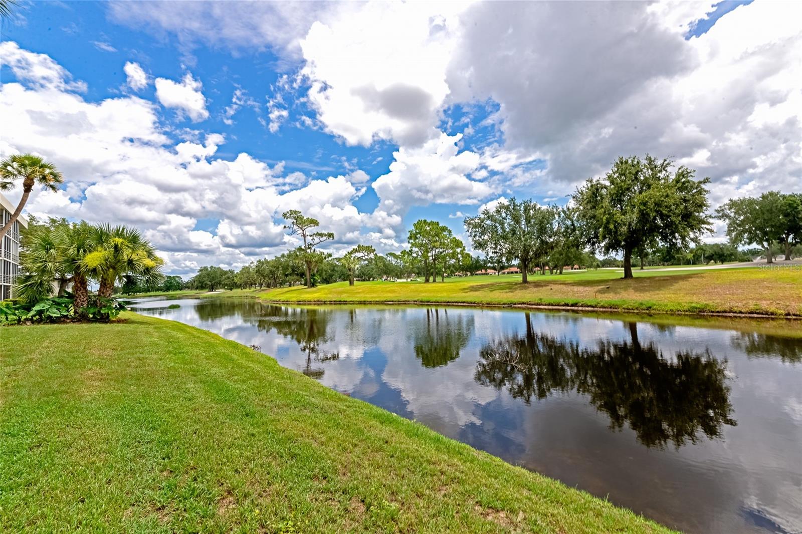 Image 40 of 75 For 7461 Country Club Drive N 203