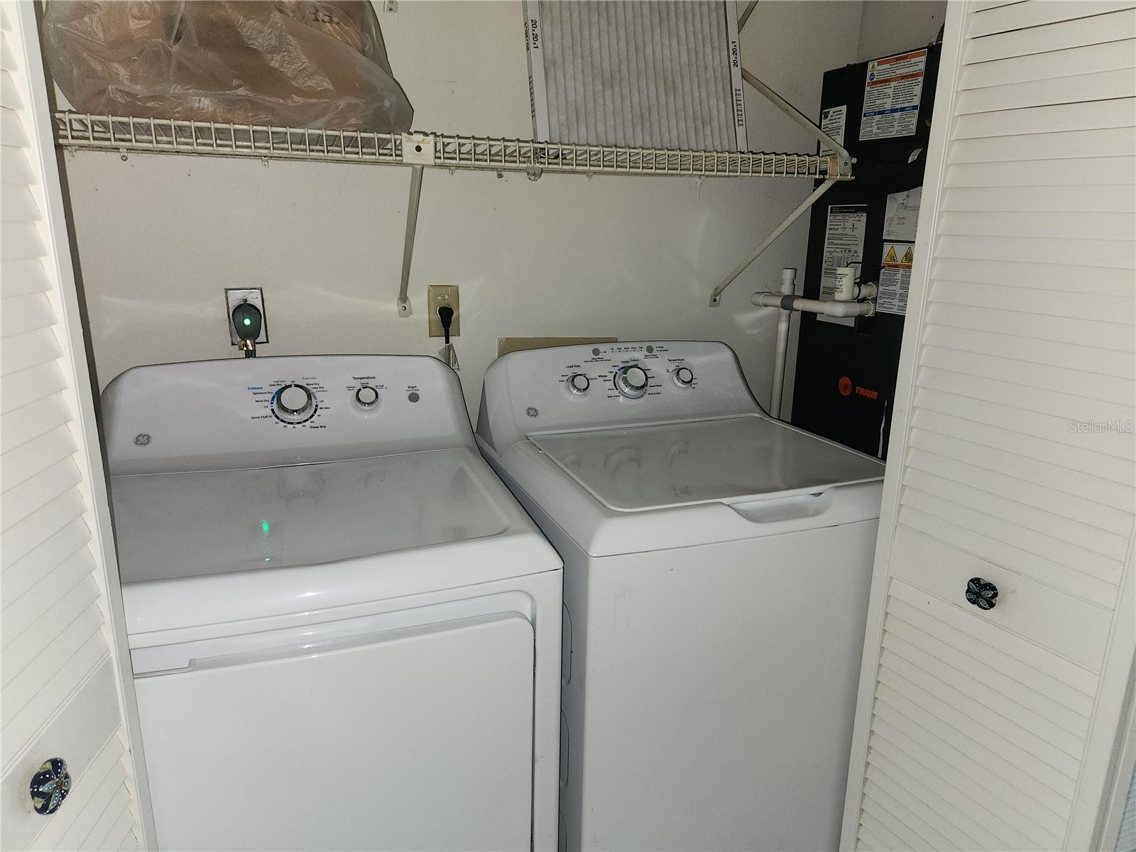Image 17 of 19 For 749 Jefferson Avenue 749