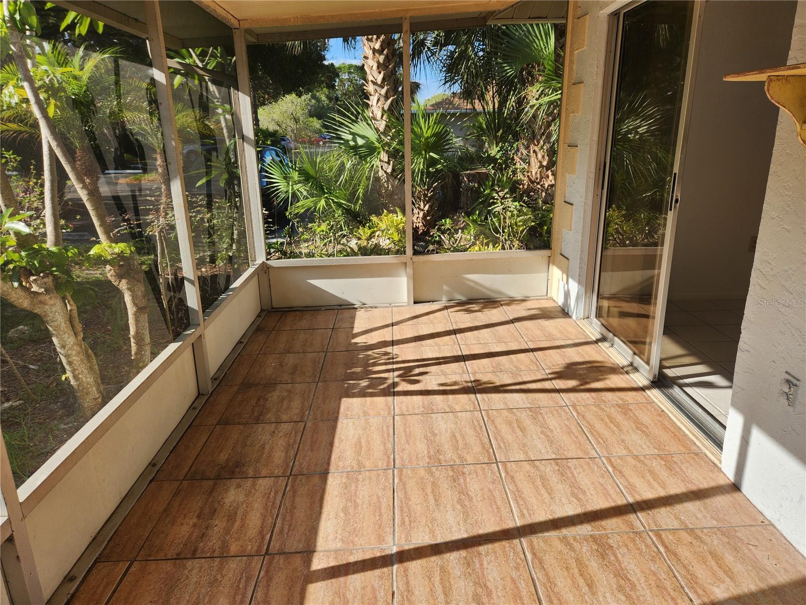 Image 8 of 19 For 749 Jefferson Avenue 749
