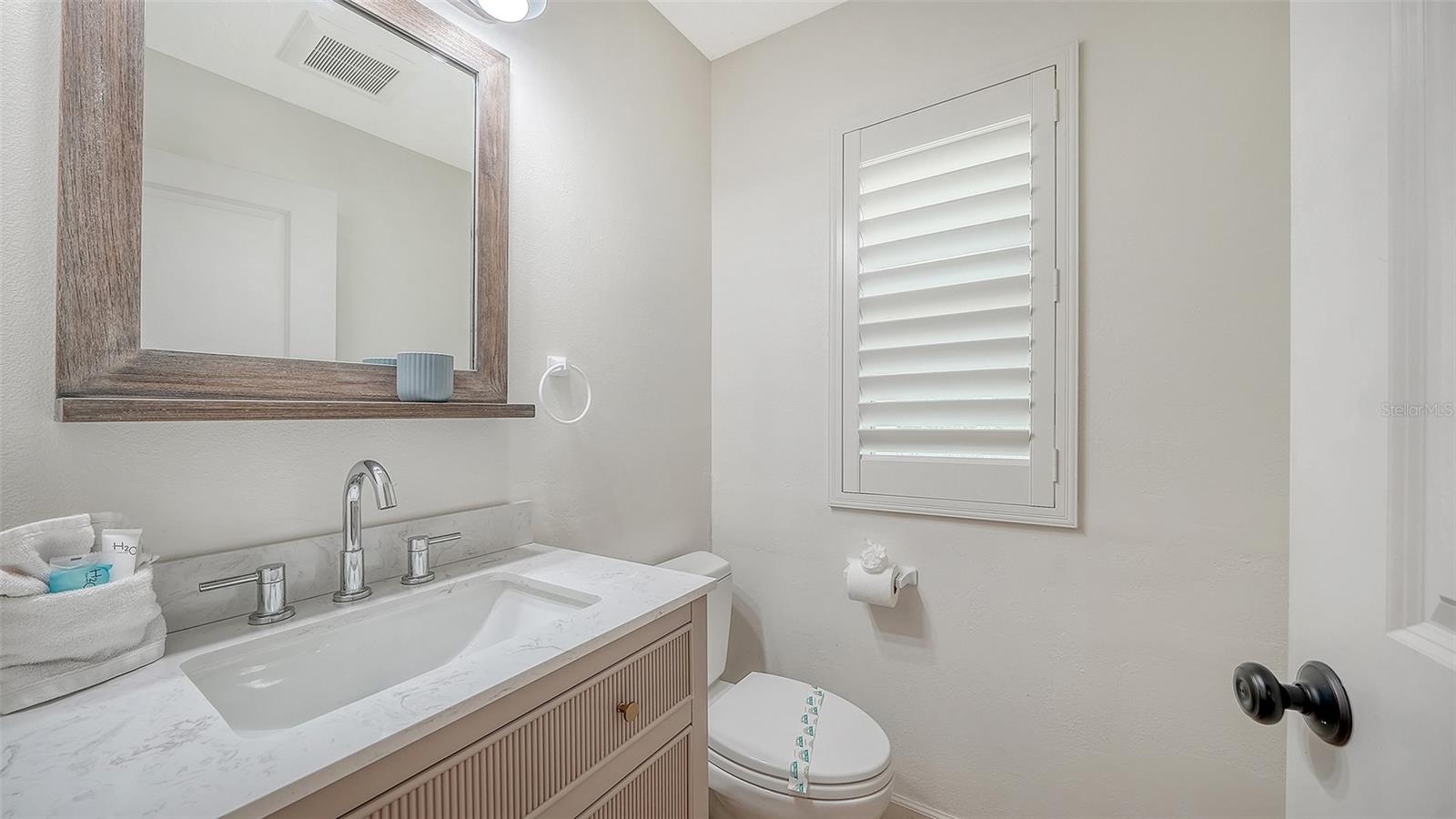 Image 16 of 67 For 3708 Sandspur Lane