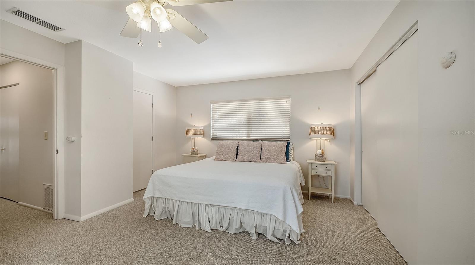 Image 33 of 67 For 3708 Sandspur Lane