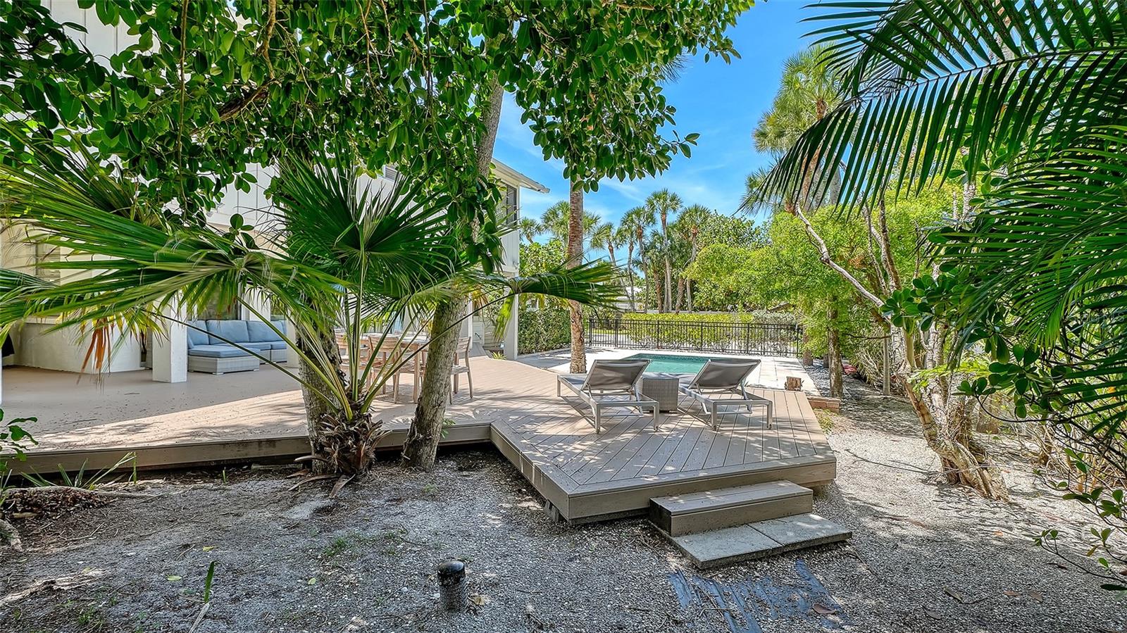 Image 9 of 67 For 3708 Sandspur Lane
