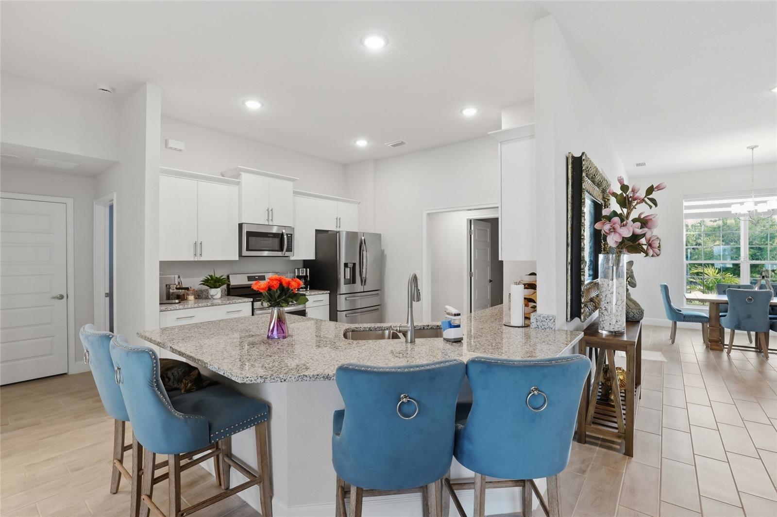 Image 16 of 34 For 14735 Keystone Boulevard