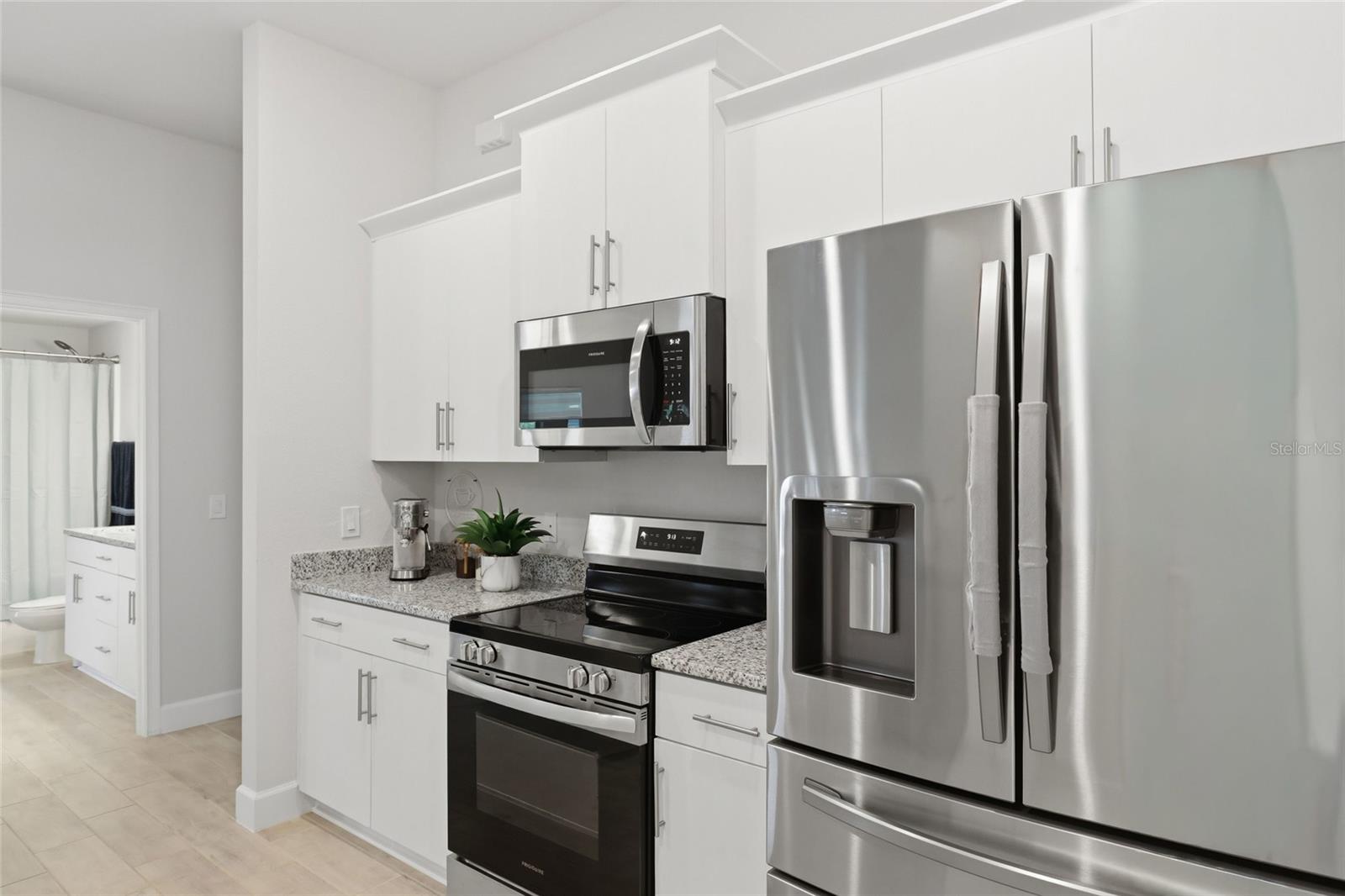 Image 18 of 34 For 14735 Keystone Boulevard