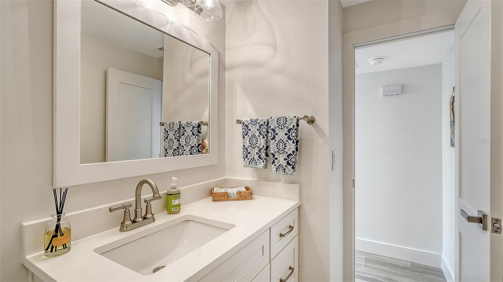 Image 35 of 70 For 703 Spanish Drive S