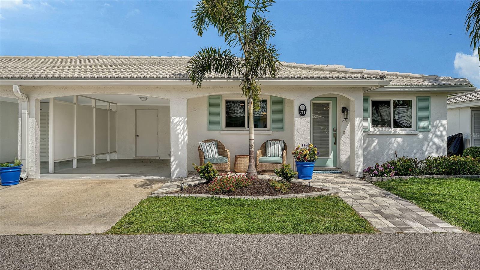 Image 3 of 59 For 711 Spanish Drive S