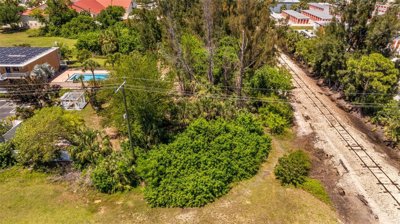 Image 13 of 20 For 1500 Tamiami Trail