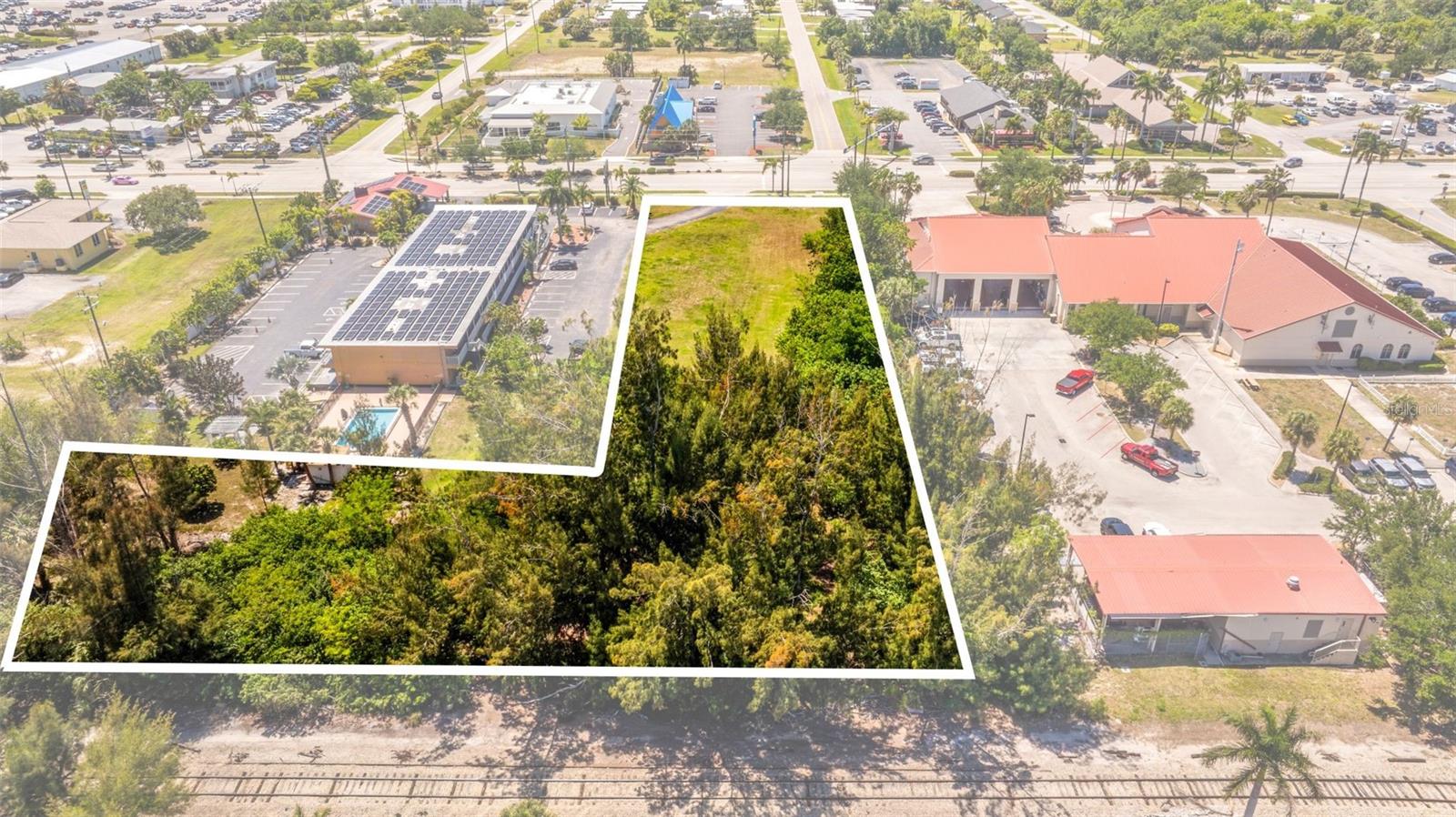 Image 6 of 20 For 1500 Tamiami Trail