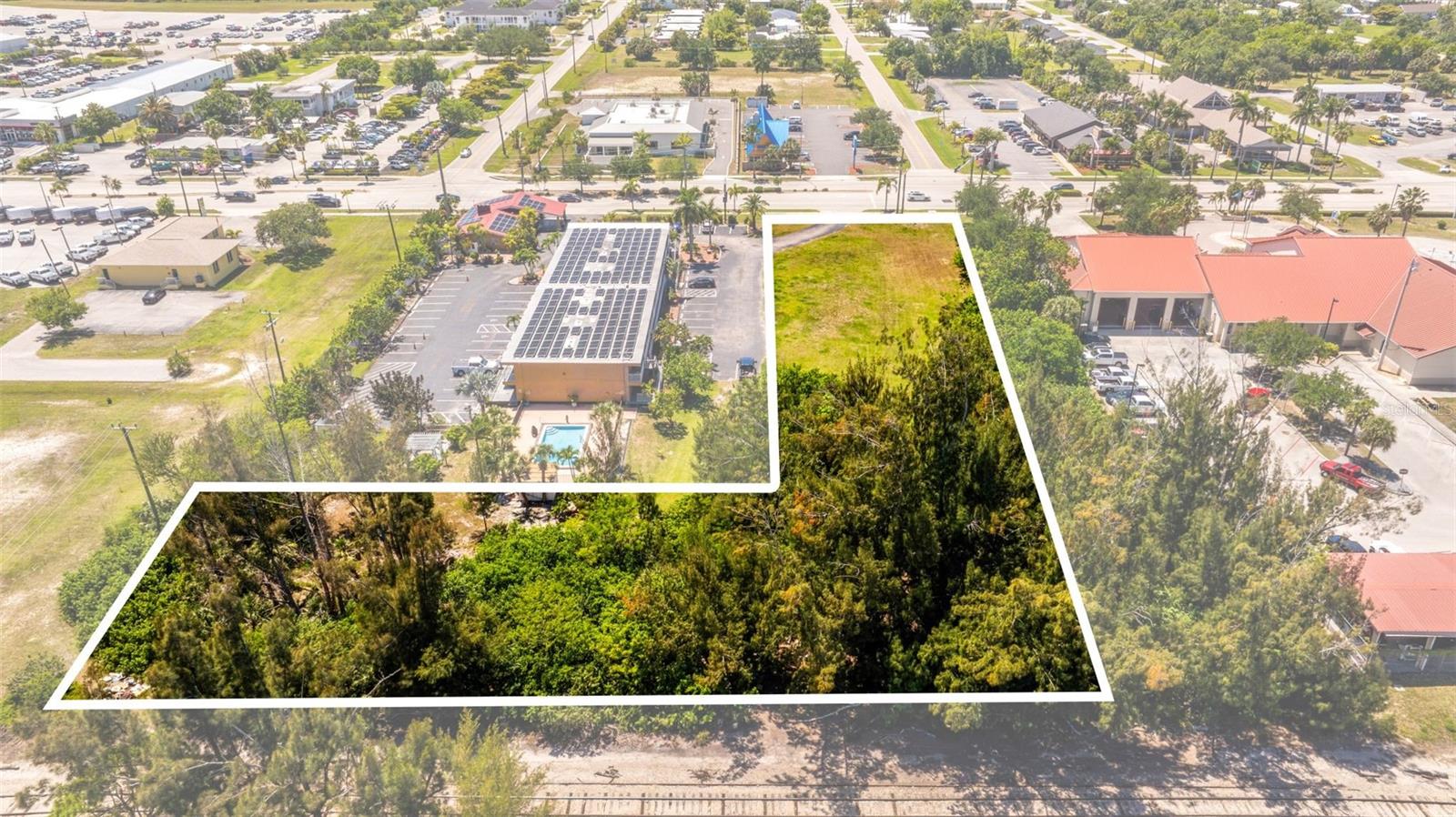 Image 8 of 20 For 1500 Tamiami Trail