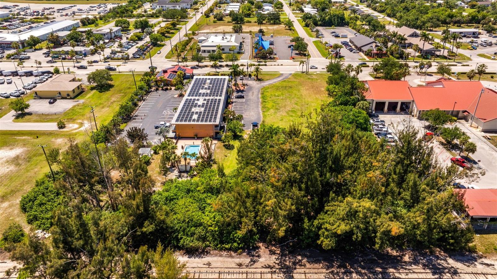Image 9 of 20 For 1500 Tamiami Trail