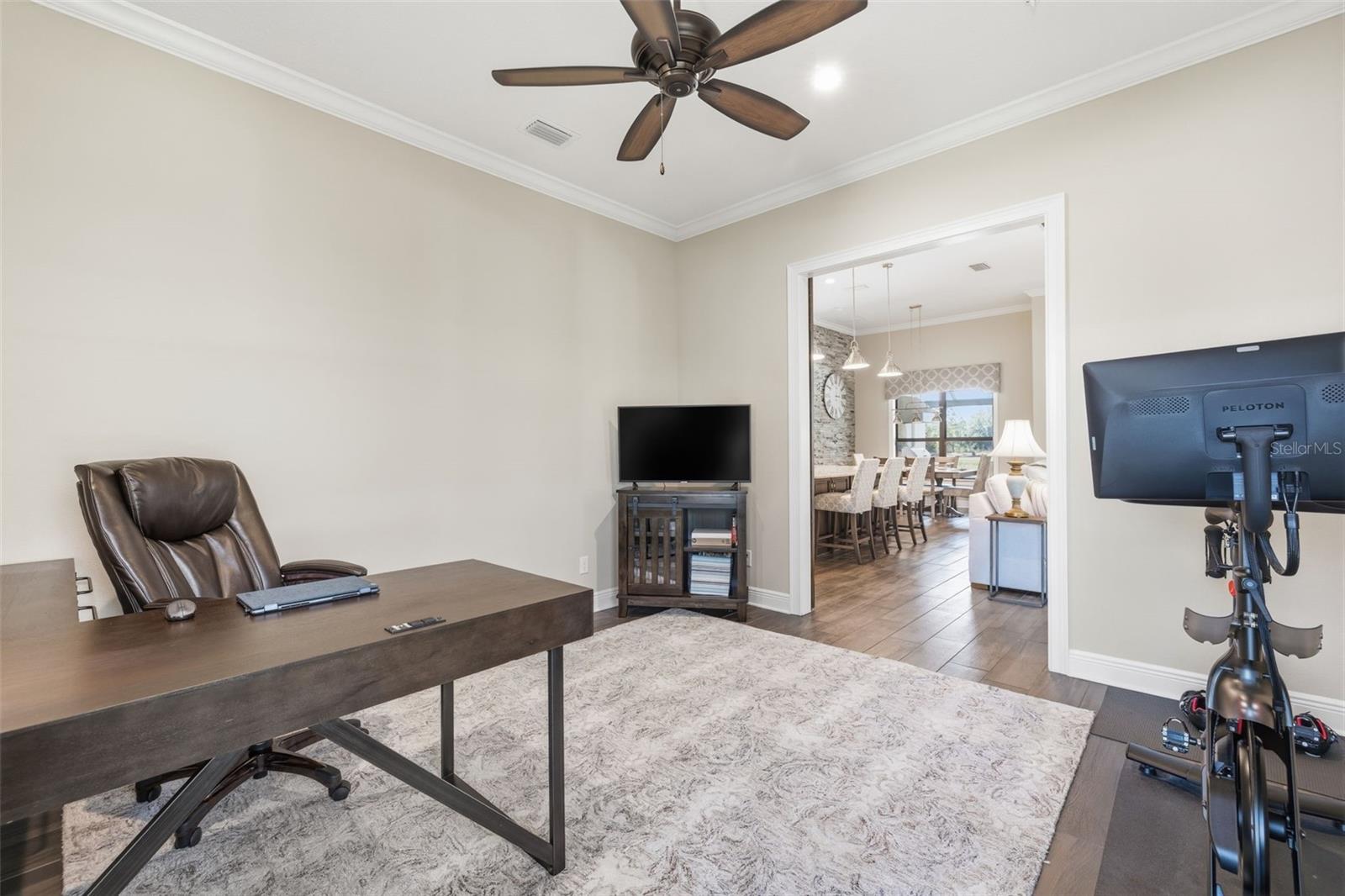 Image 15 of 63 For 7228 Whittlebury Trail