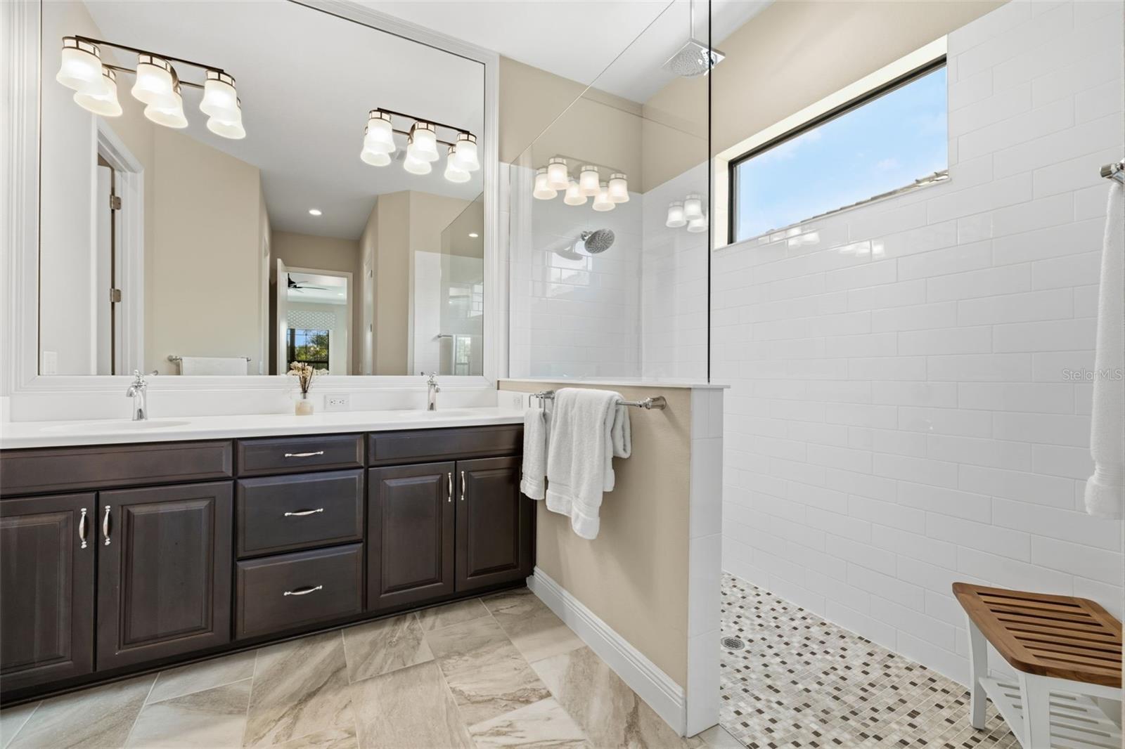 Image 21 of 63 For 7228 Whittlebury Trail