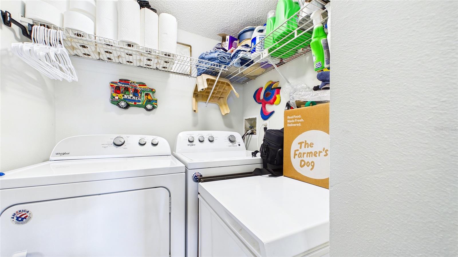 Listing photo id 17 for 5775 Park Street N 410