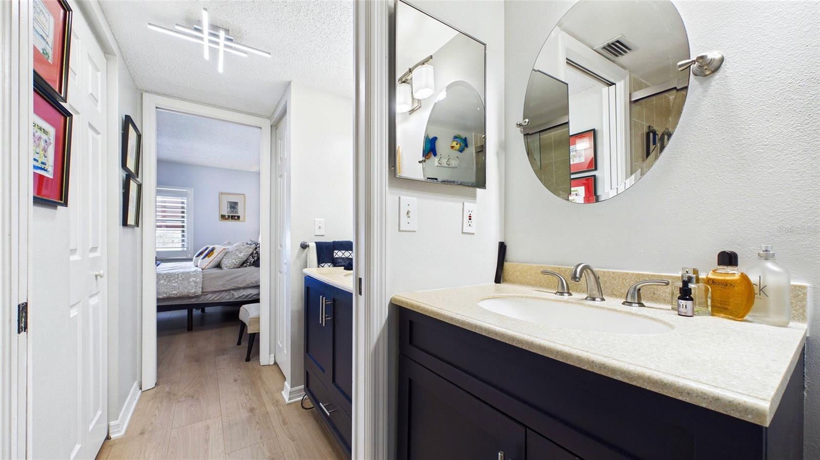 Listing photo id 22 for 5775 Park Street N 410